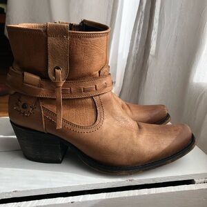 Tan Leather Moto Ankle Booties sz 8-1/2